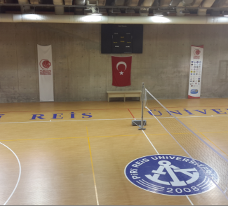 Piri Reis Üniversitesi Spor Salonu